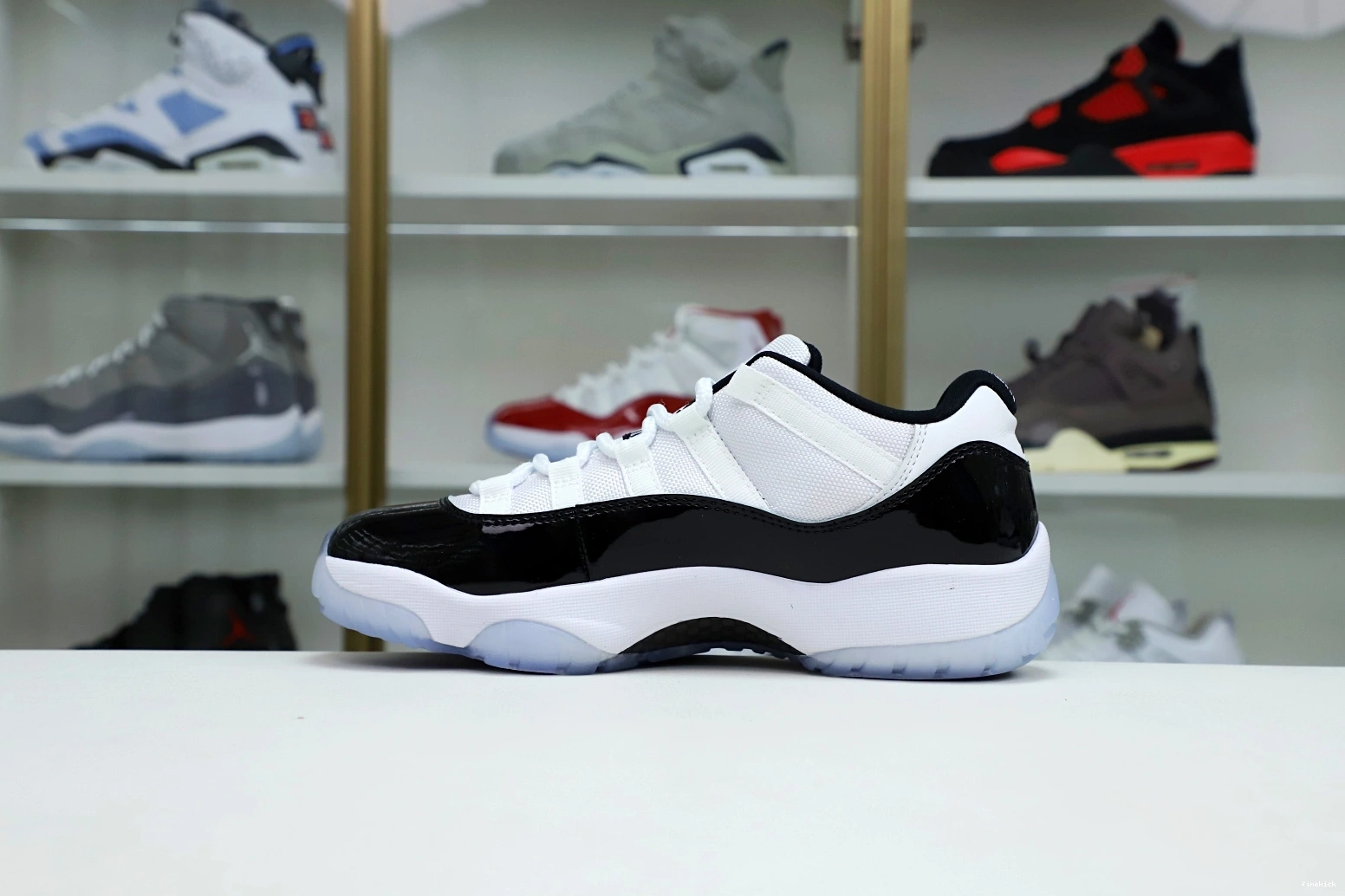 RETRO CONCORD JORDAN LOW 11 AIR 0831